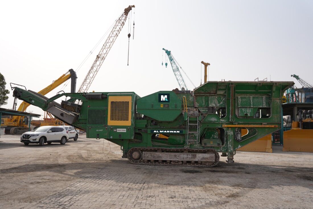 Rent 44Ton Screeners/Jaw Crushers