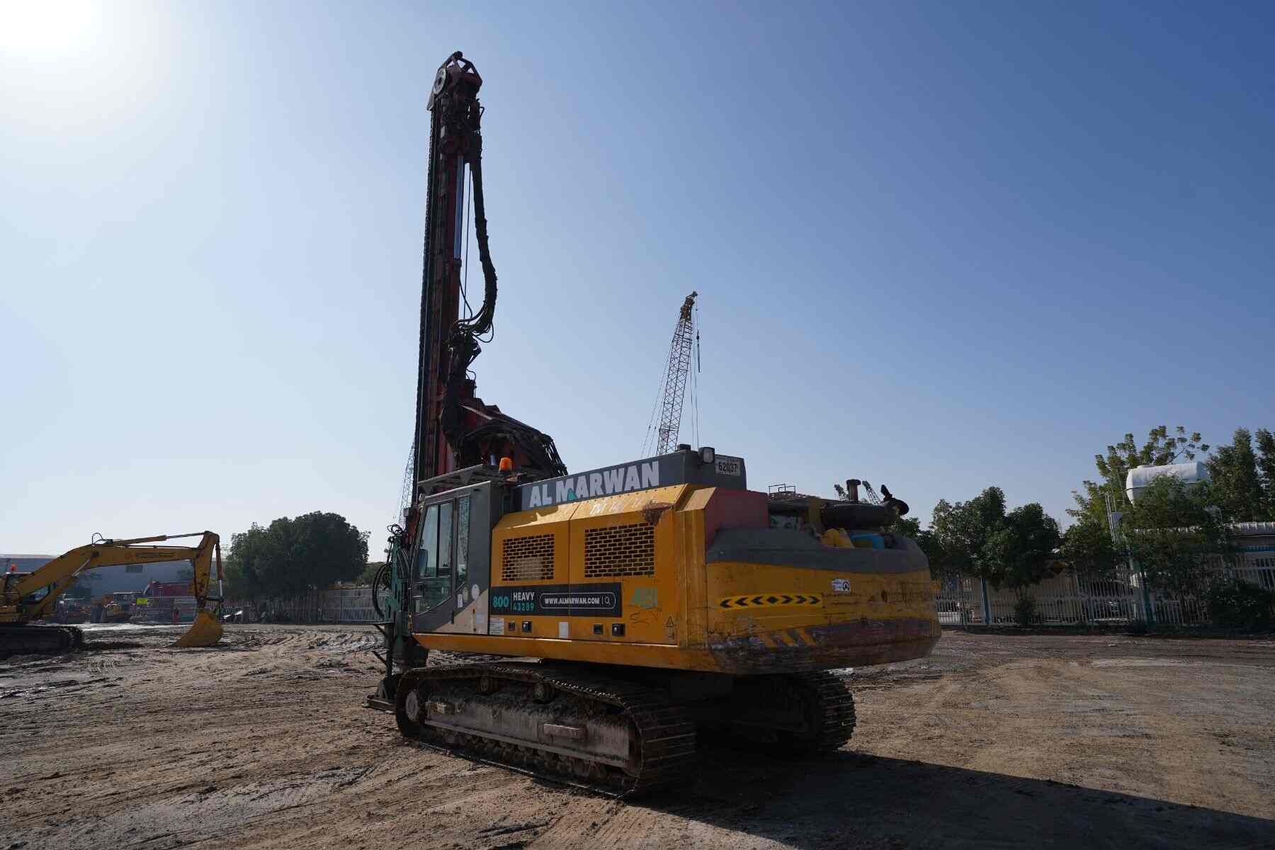 Zeppelin Float Rig Sennebogen Zeppelin ABI Mobilram Piling Rig