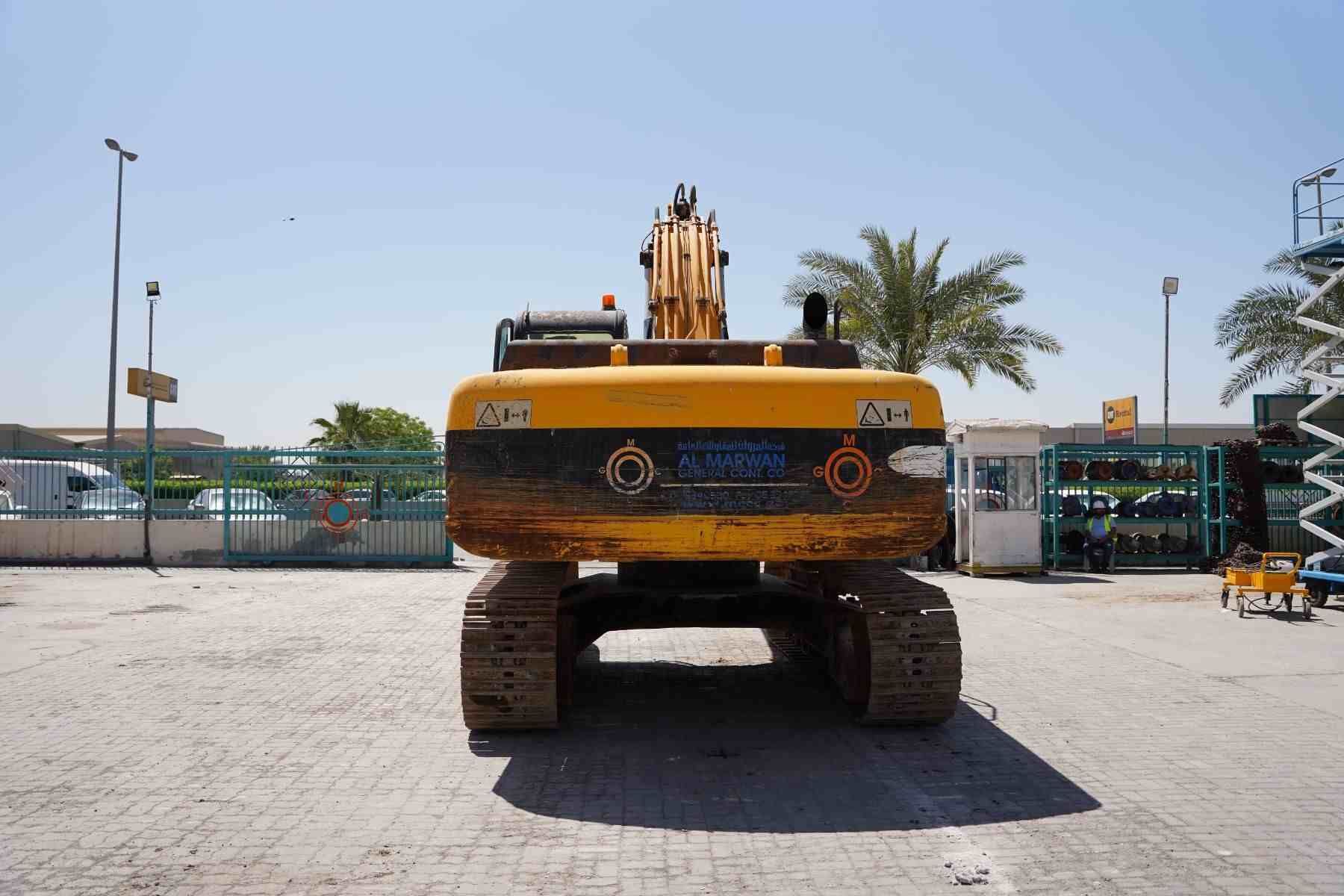Right Rear For Jcb Get used JCB JS330LC Excavator 2008