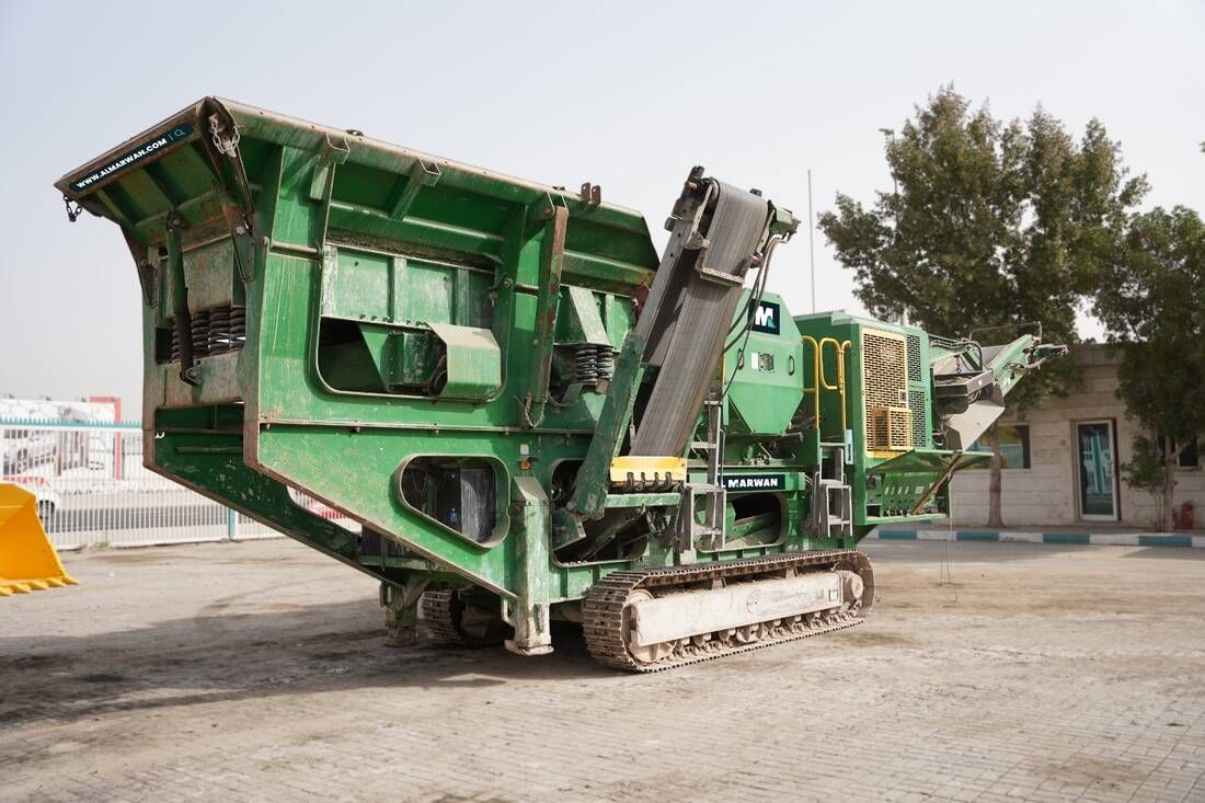 Rent 44Ton Screeners/Jaw Crushers