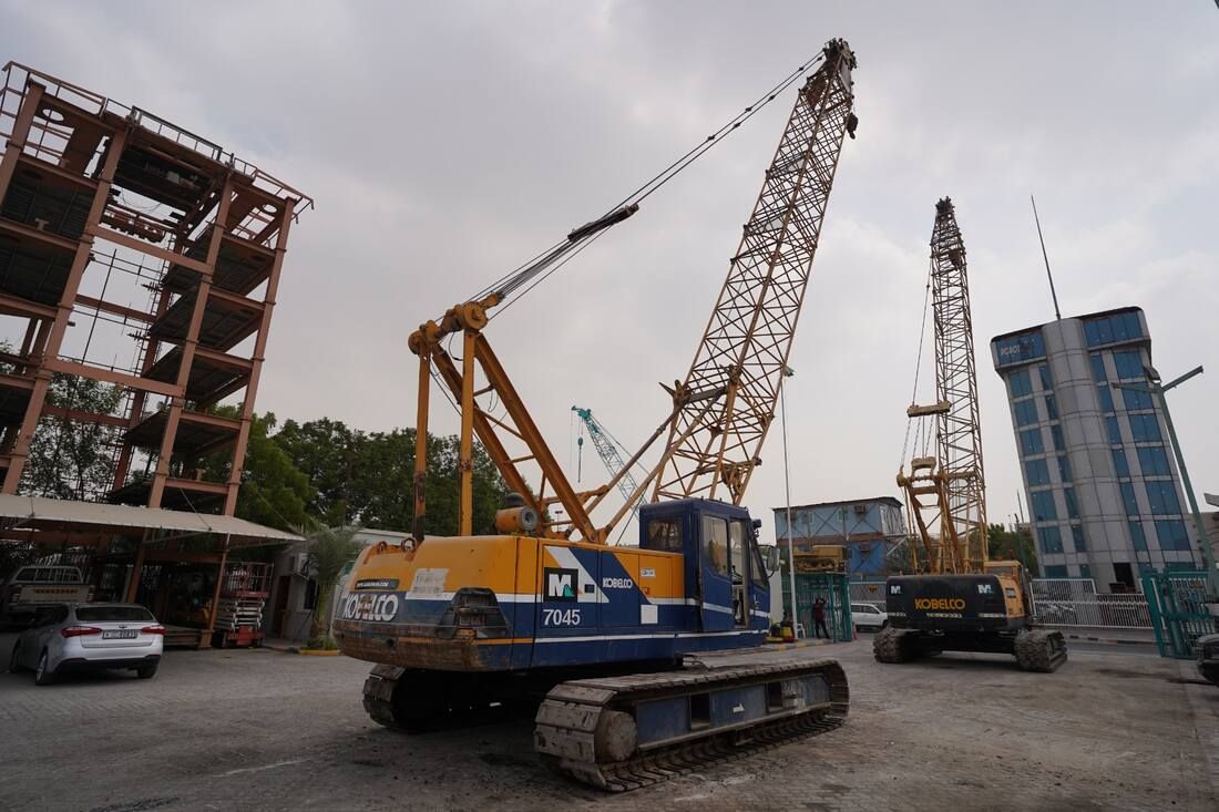 1995 Kobelco 7045 Crawler Crane CRC-0194 - rear right- Al Marwan Machinery