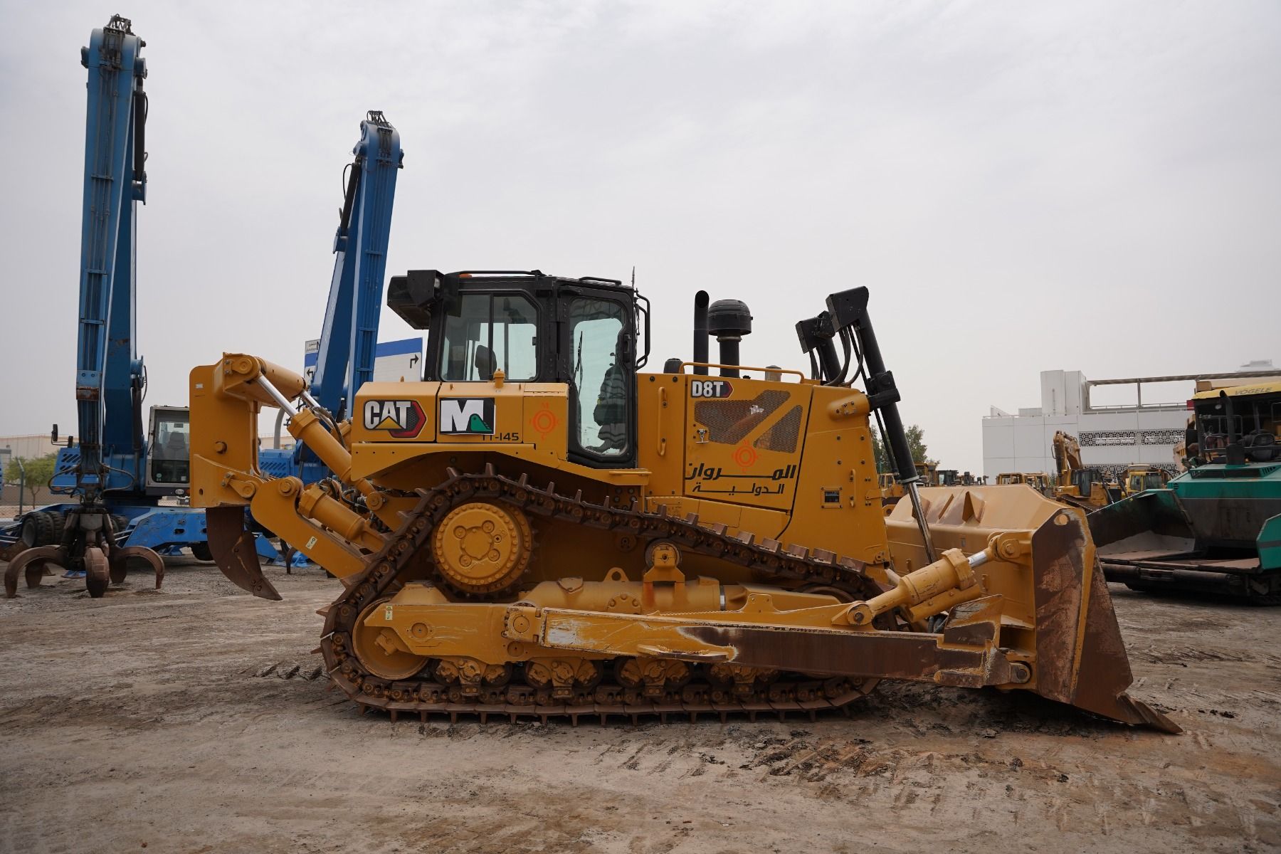 2021 Like-New Cat D8T 40-Ton Crawler Dozer