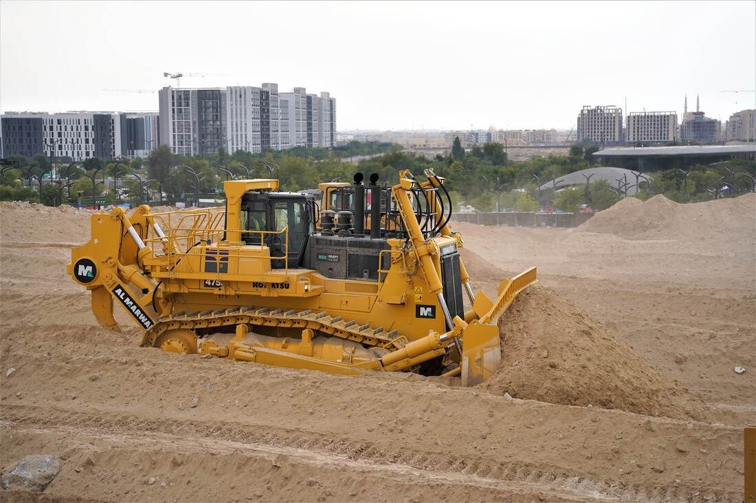 Rent Large 108-Ton Bulldozers | Al Marwan