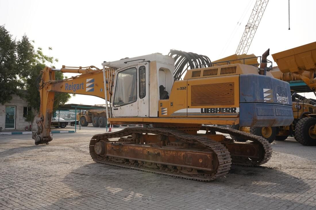 Used Liebherr R954 Crawler Excavator 1997 | Al Marwan