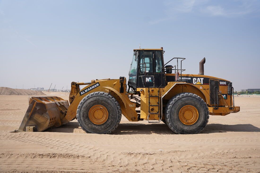 Used Caterpillar 980G Wheel Loader for Sale 1996 | Almarwan