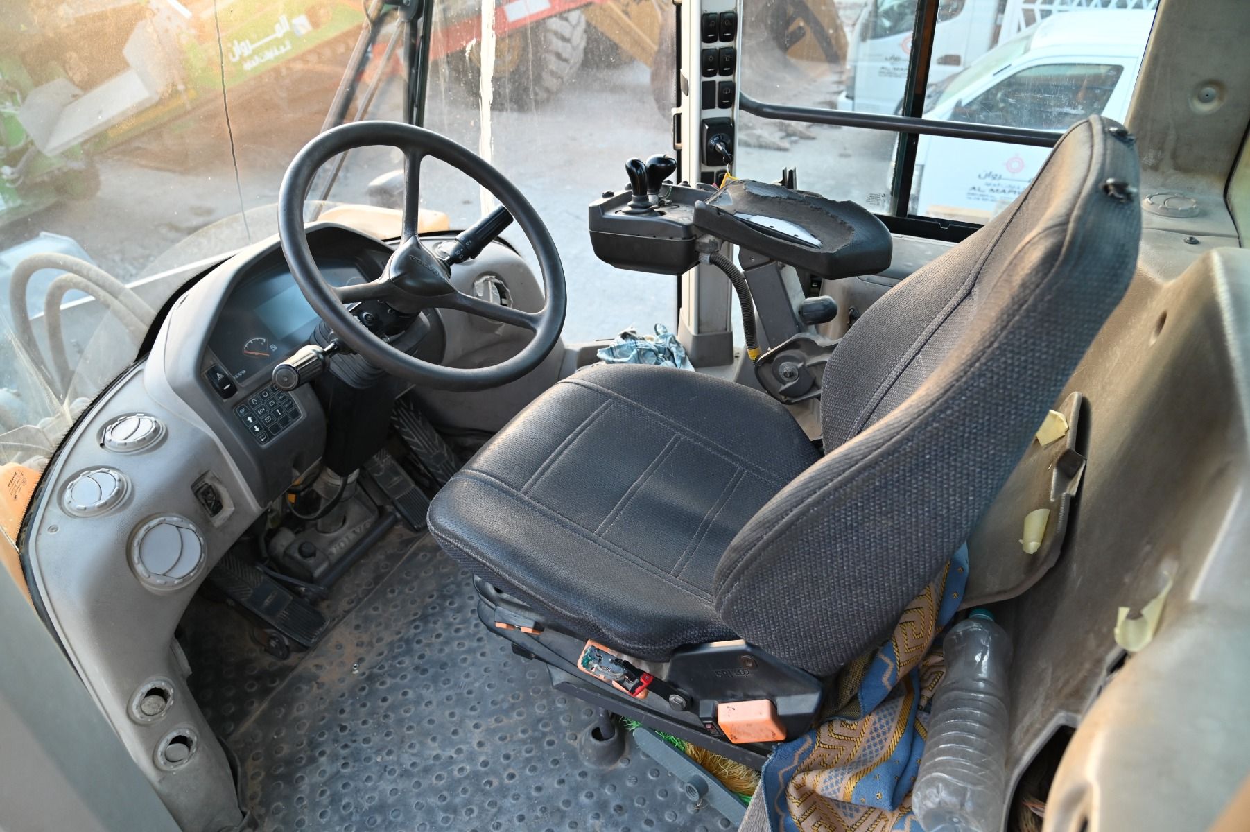 2012 Volvo L220G Wheel Loader